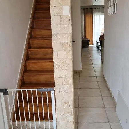 Elerina House *